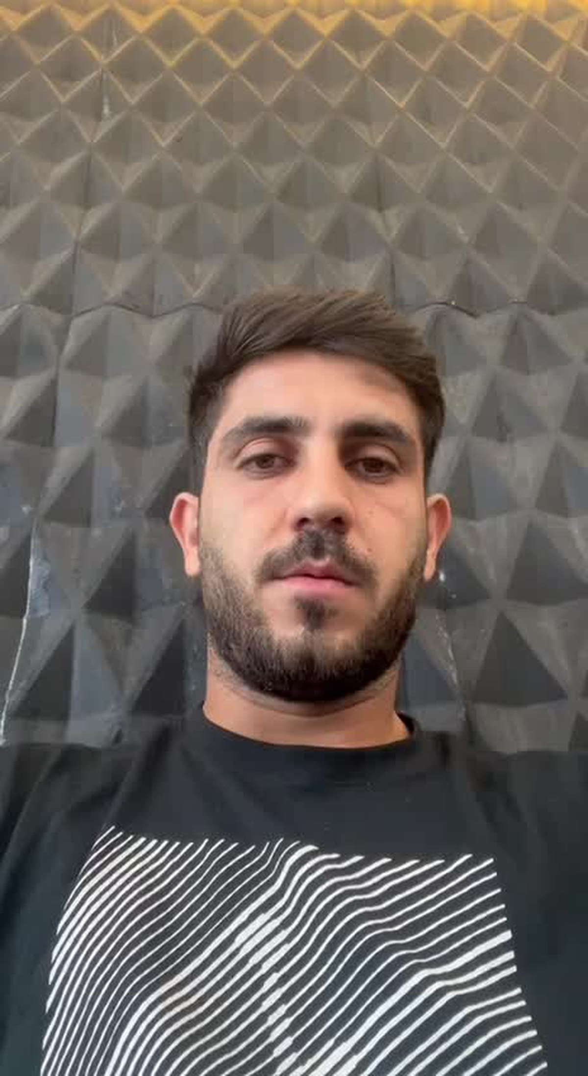 ویدئو| هافبک پرسپولیس: خائنان و دشمنان ایران به سزای اعمالشان می‌رسند