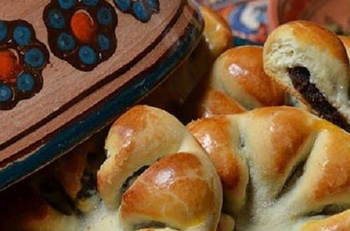 رسپی پخت نان خرما و گردو دارچینی برای عصرانه