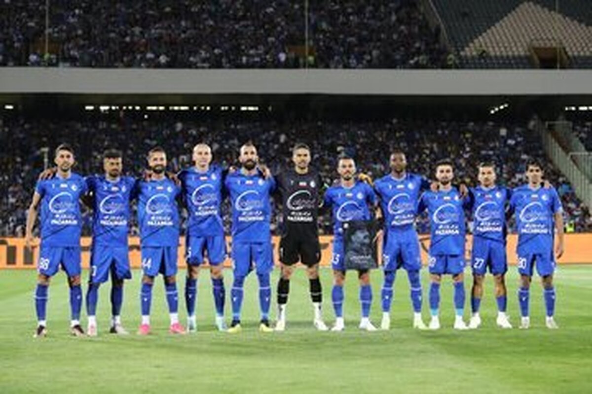 بازیکنان با به تعویق انداختن قراردادشان باشگاه استقلال را تحت فشار می‌گذارند