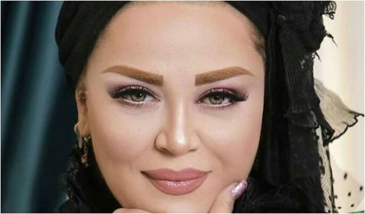 سلفی بامزه و احساسی بهاره رهنما با دسته گل محبوبش دیدن دارد!