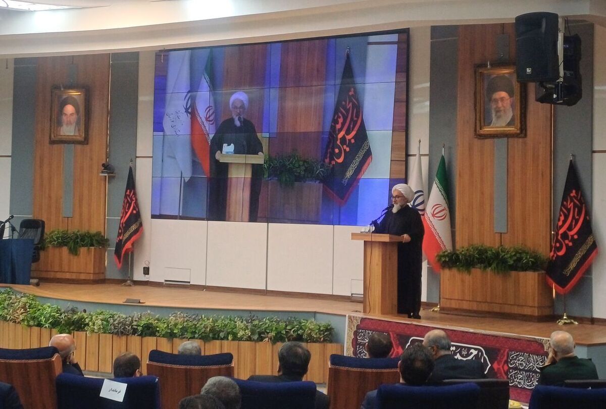 «پیروی از ولایت فقیه» و «دفاع از تمامیت ارضی کشور» زمینه سازی برای پیروزی جمهوری اسلامی ایران است