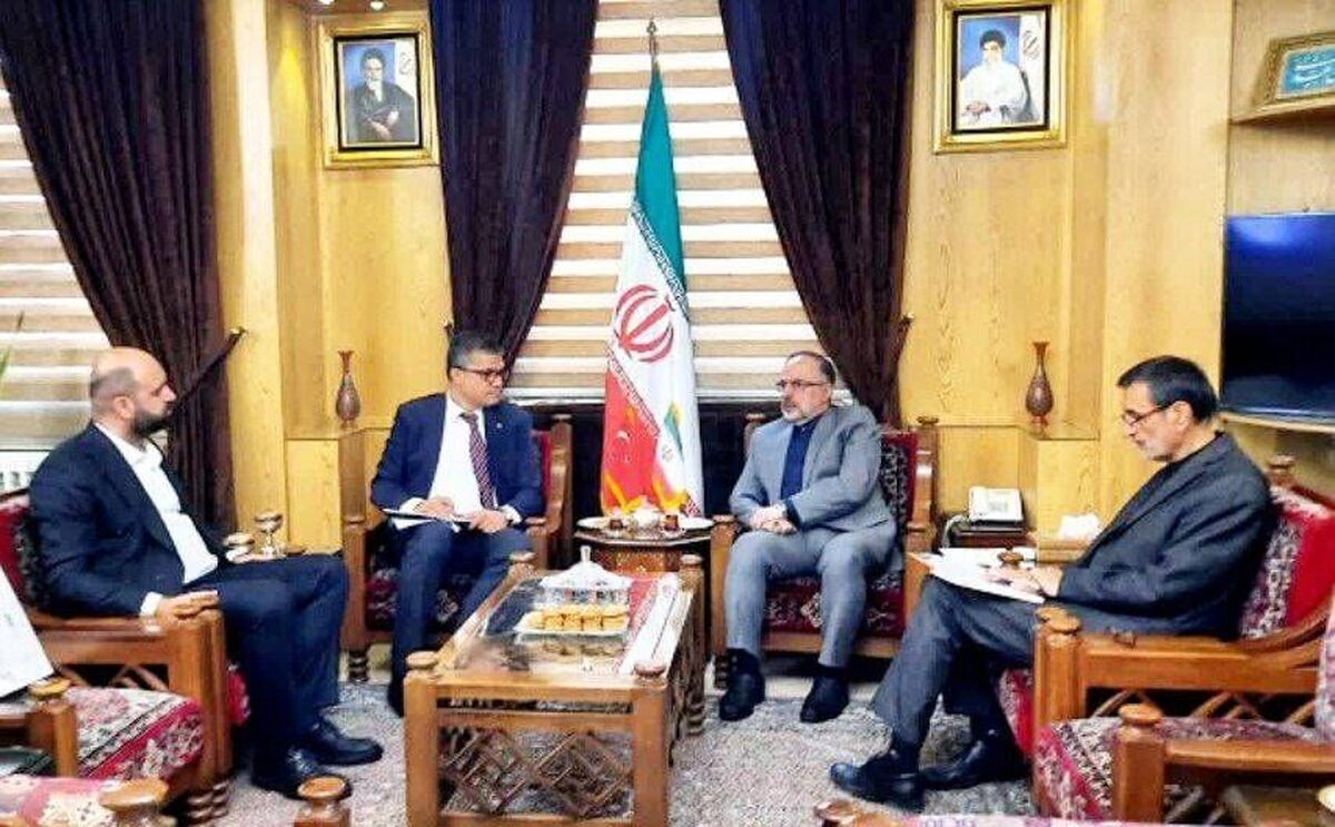 سرکنسول ترکیه در مشهد حملات رژیم صهیونیستی و شهادت جمعی از ایرانیان را محکوم کرد