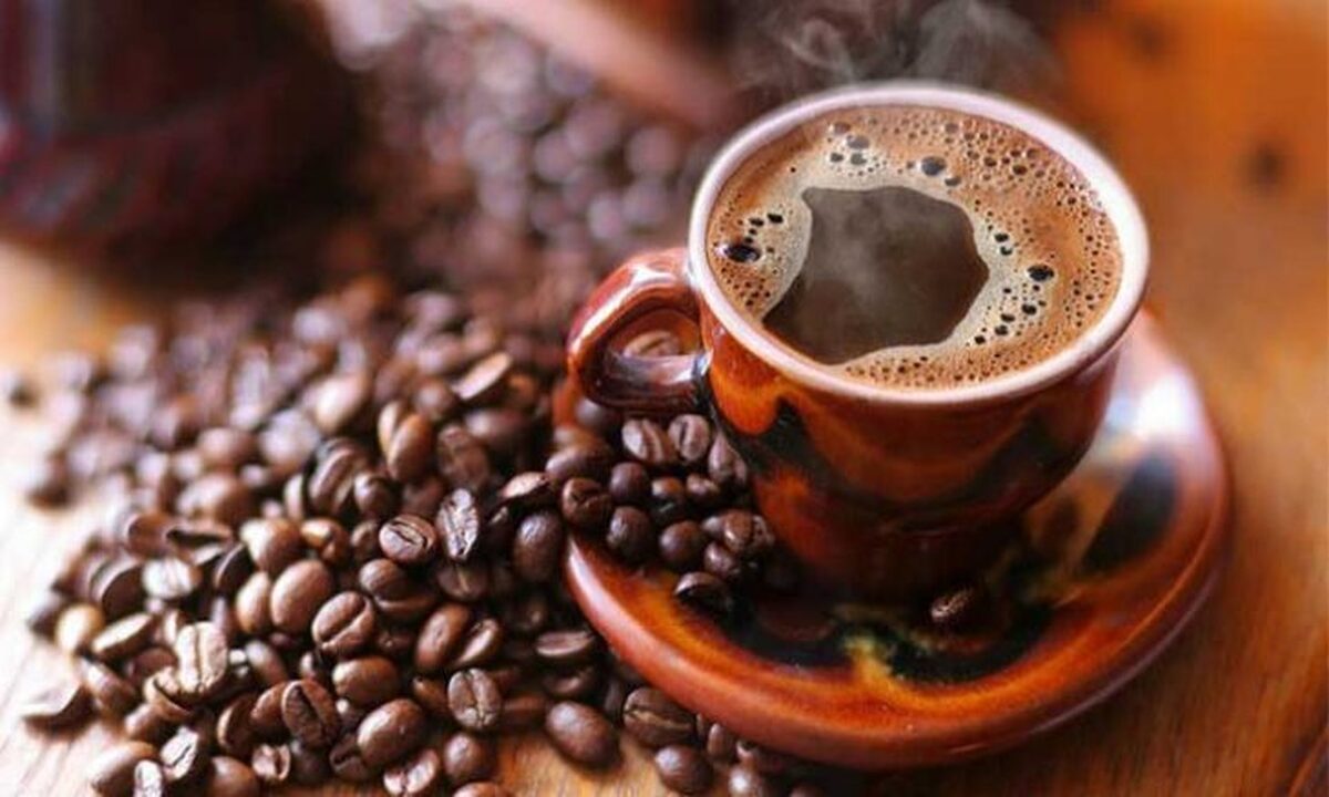 معتادان به کافئین در تشخیص بوی قهوه بهتر عمل می‌کنند