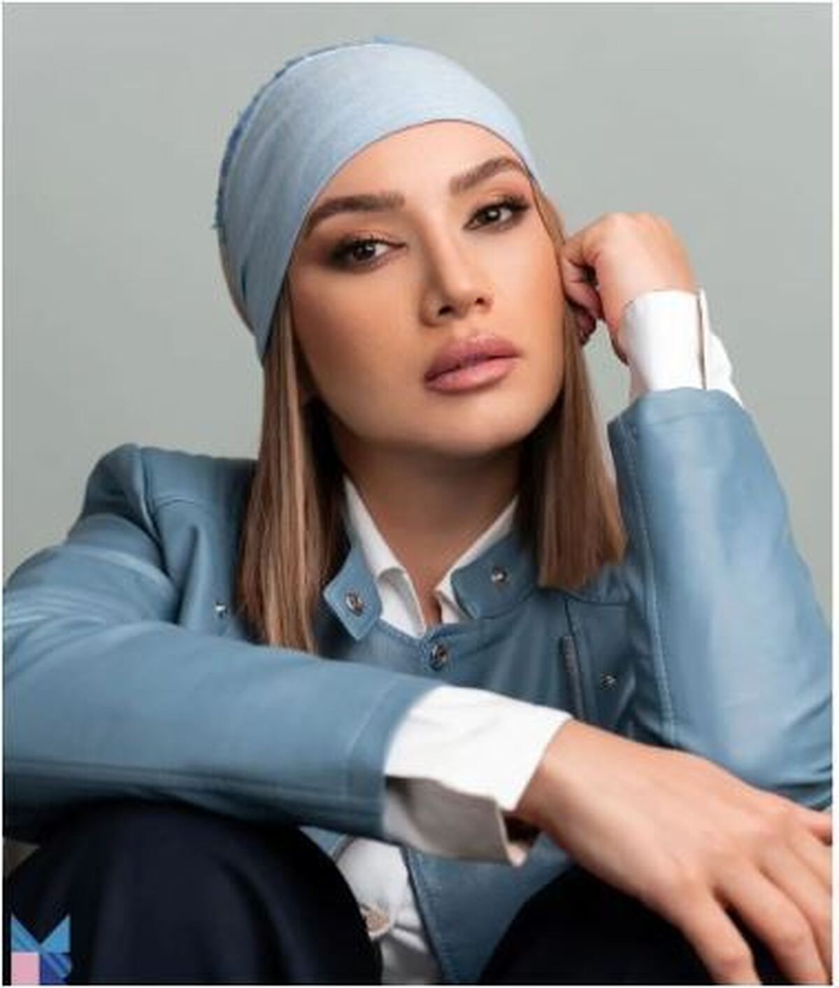 طبیعت گردی خانم بازیگر با فیگور دلبرانه اش را ببینید+عکس