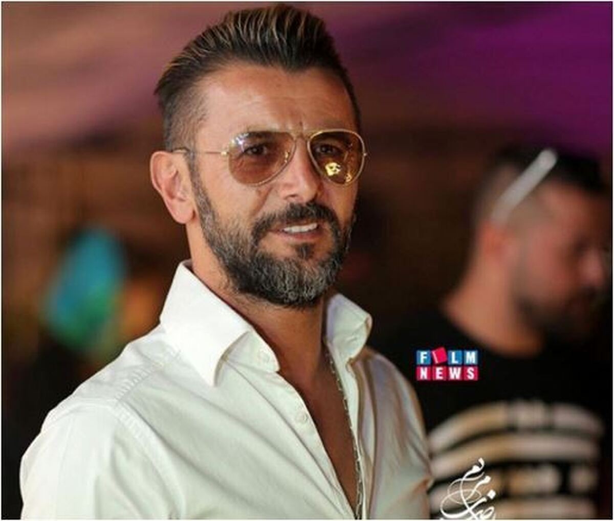 عکس دونفره فوق خاص از امین حیایی با چهره و میکاپ زنانه کنار همسرش را از دست ندهید
