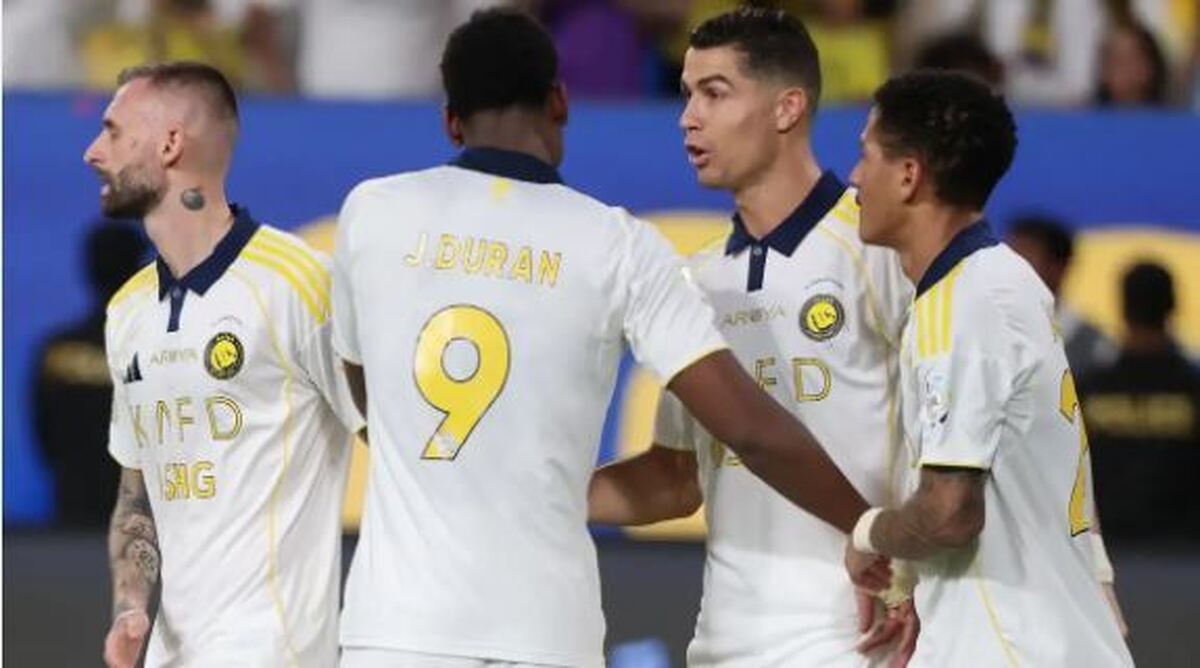 سرمربی سابق الهلال به النصر می‌رود؟