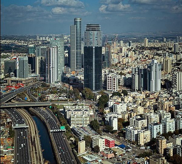 قلب مالی صهیونیست‌ها با موشک‌های ایران از تپش ایستاد