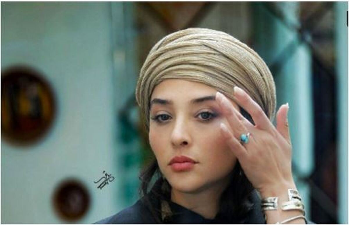 پر بازدید‌ترین تصاویر منتشر شده از آناهیتا درگاهی کنار همسر اول و دومش را از دست ندهید