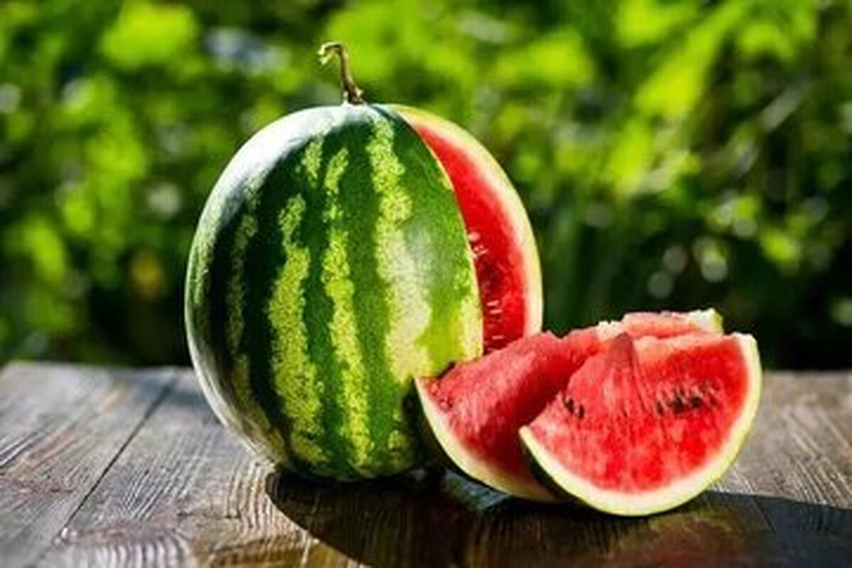 آشنایی با میوه‌ای کم‌کالری مناسب برای رژیم‌های لاغری!