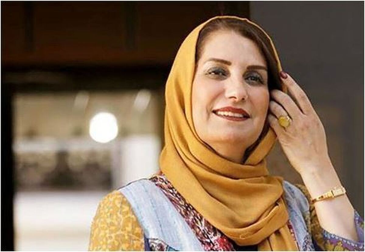 فریبا کوثری و دوستان در یک گشت و گذار مجردی/عشق و حال زیادش خوبه!