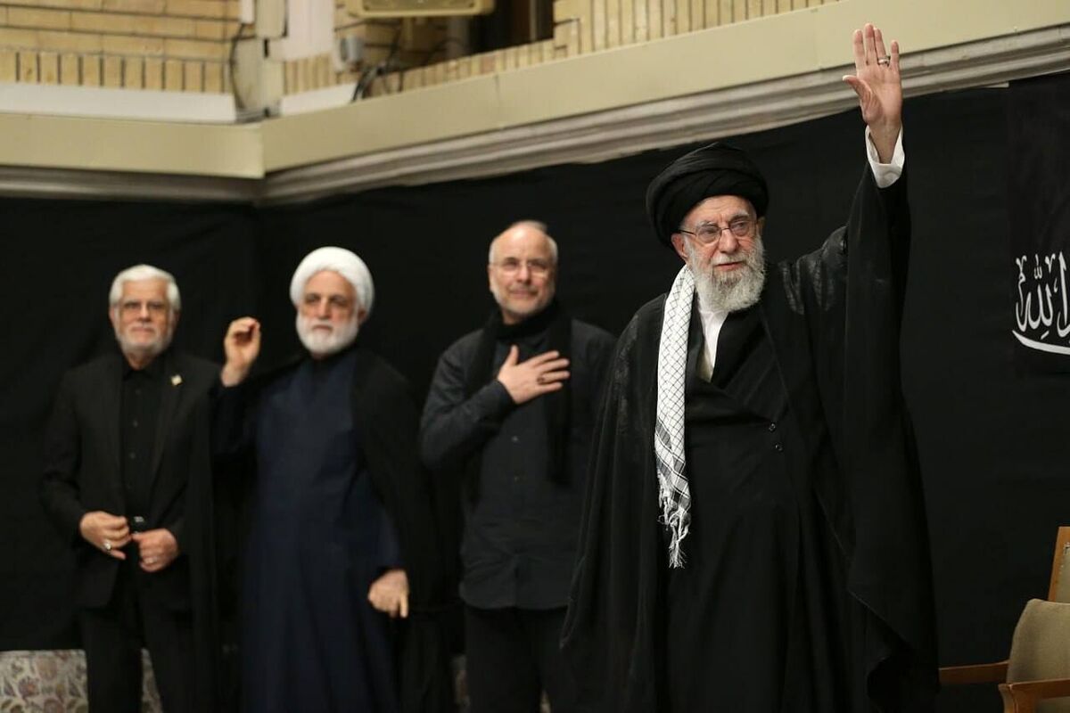 بازتاب گسترده حضور رهبر معظم انقلاب در حسینیه امام خمینی (ره) در رسانه‌های خارجی