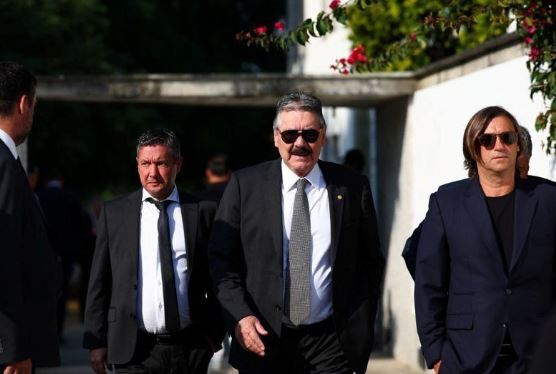مراسم خاکسپاری فقید باشگاه لیورپول با حضور سرمربی سابق تراکتور