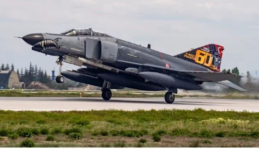 بررسی نقاط ضعف جنگنده F-۴ Phantom