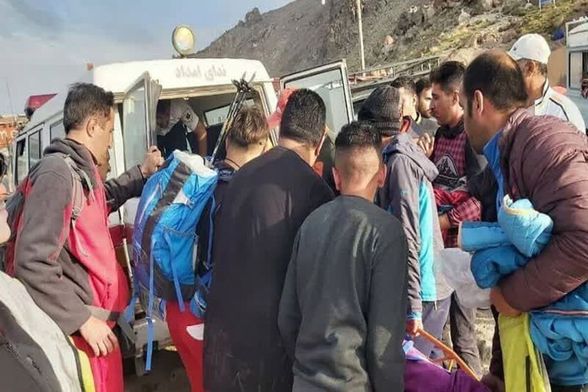 پیدا شدن کوهنوردان در سبلان توسط هلال احمر