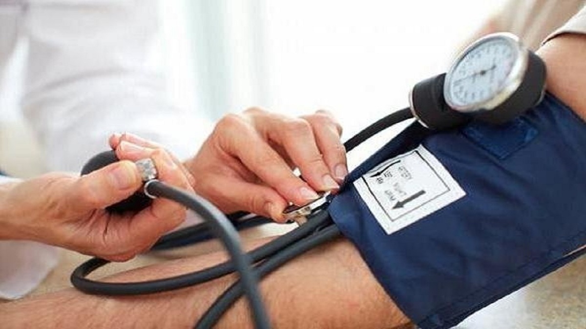 چه مقدار نمک در روز باعث افزایش فشارخون میشود؟