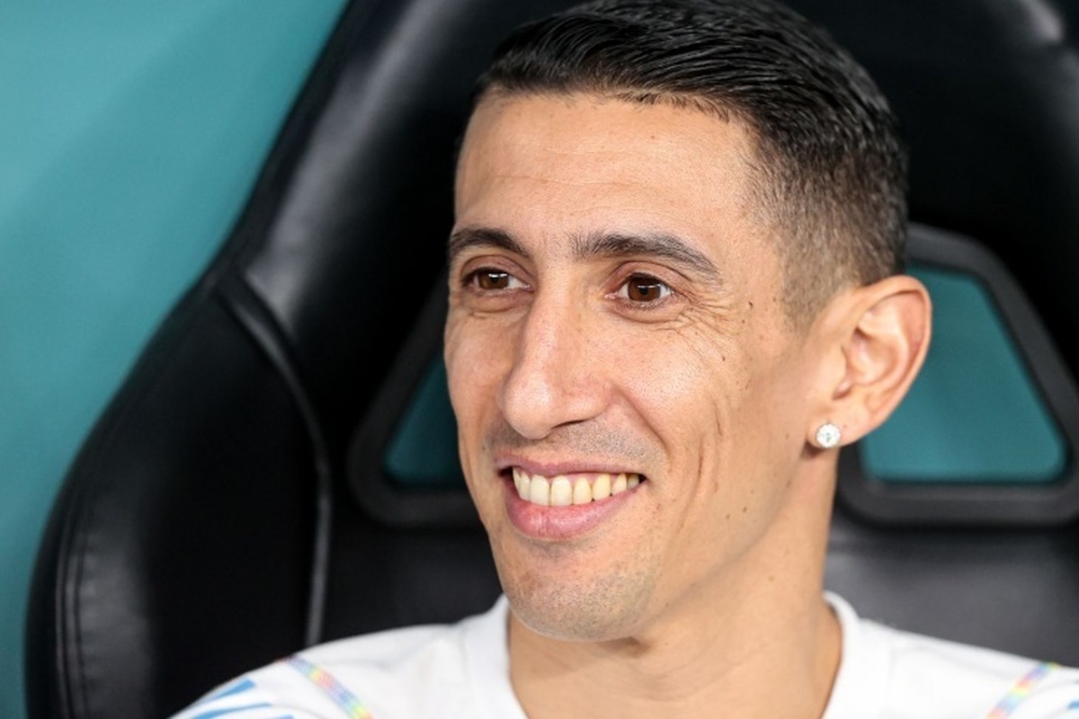 آنخل دی ماریا به مناسبت بازگشتش به روساریو سنترال در مراسم معارفه حضور داشت