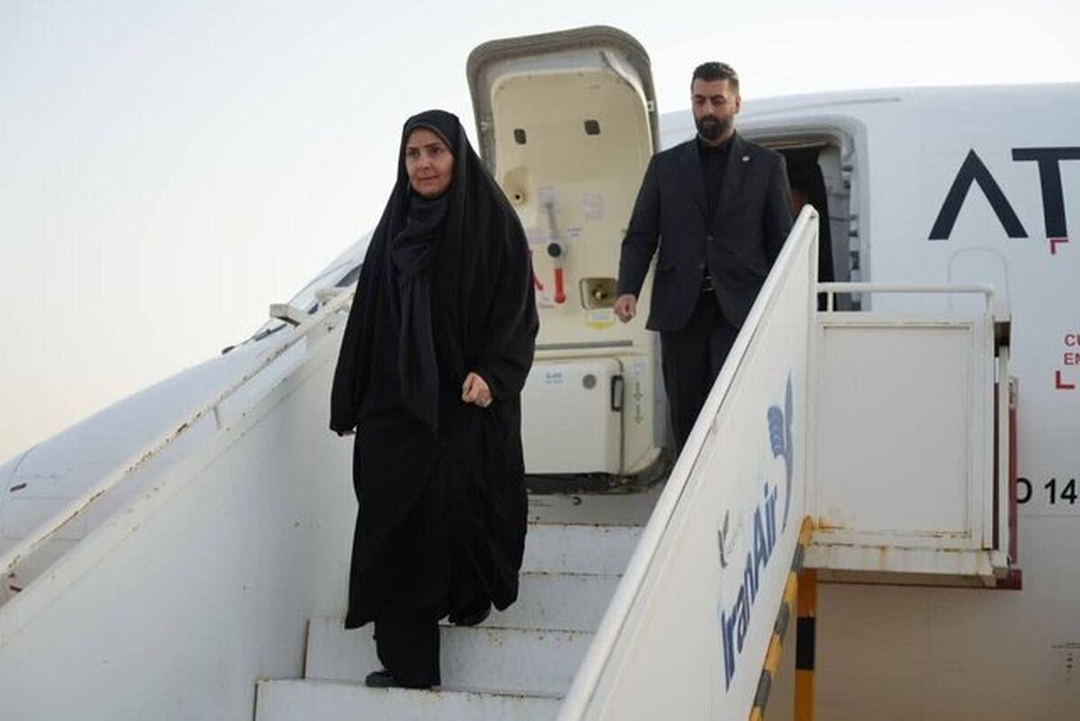 وزیر راه و شهرسازی وارد چهارمحال و بختیاری شد