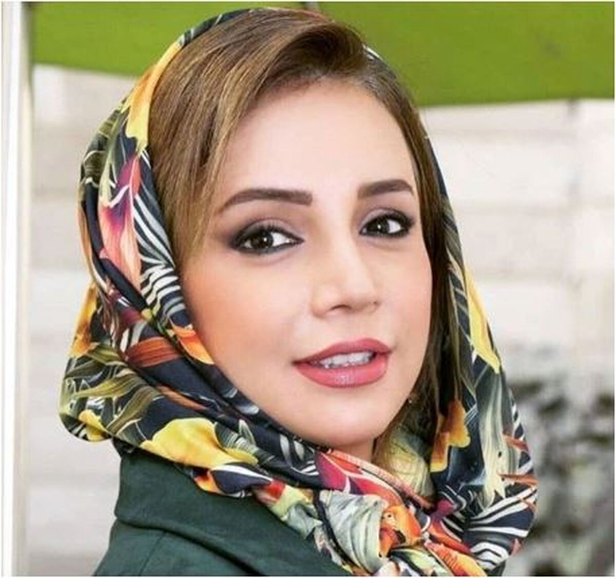 شبنم قلی خانی با استایل لاکچری و طلا بارون شده اش در یک مهمانی ظاهر شد!