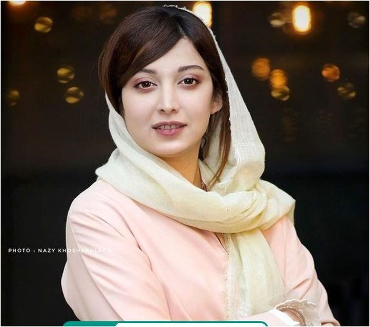 مشکی پوشی روشنک گرامی با میکاپ لایت دخترانه اش کولاک کرد!