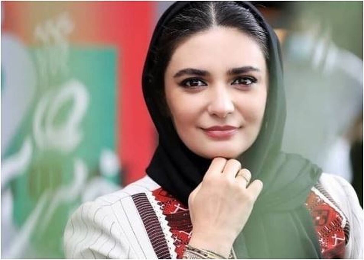 نگاهی به استایل رنگی رنگی لیندا کیانی مناسب روز‌های گرم تابستانی