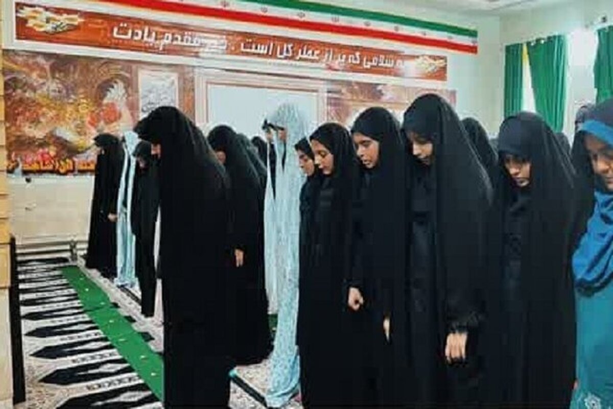 نوآوری در ترویج نماز؛ از «منبر‌های ۳ دقیقه‌ای» تا اپلیکیشن «نور چشم»