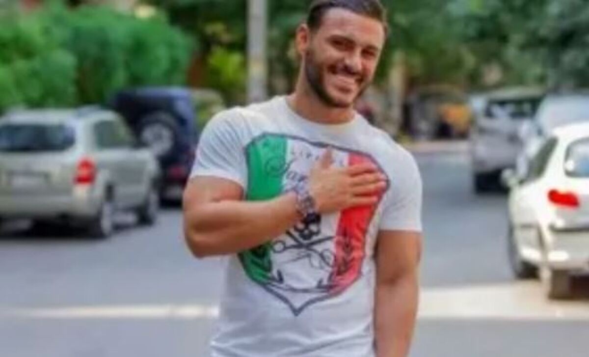 استایل لاکچری آرمین زارعی با یک عینک متفاوت تکمیل شد