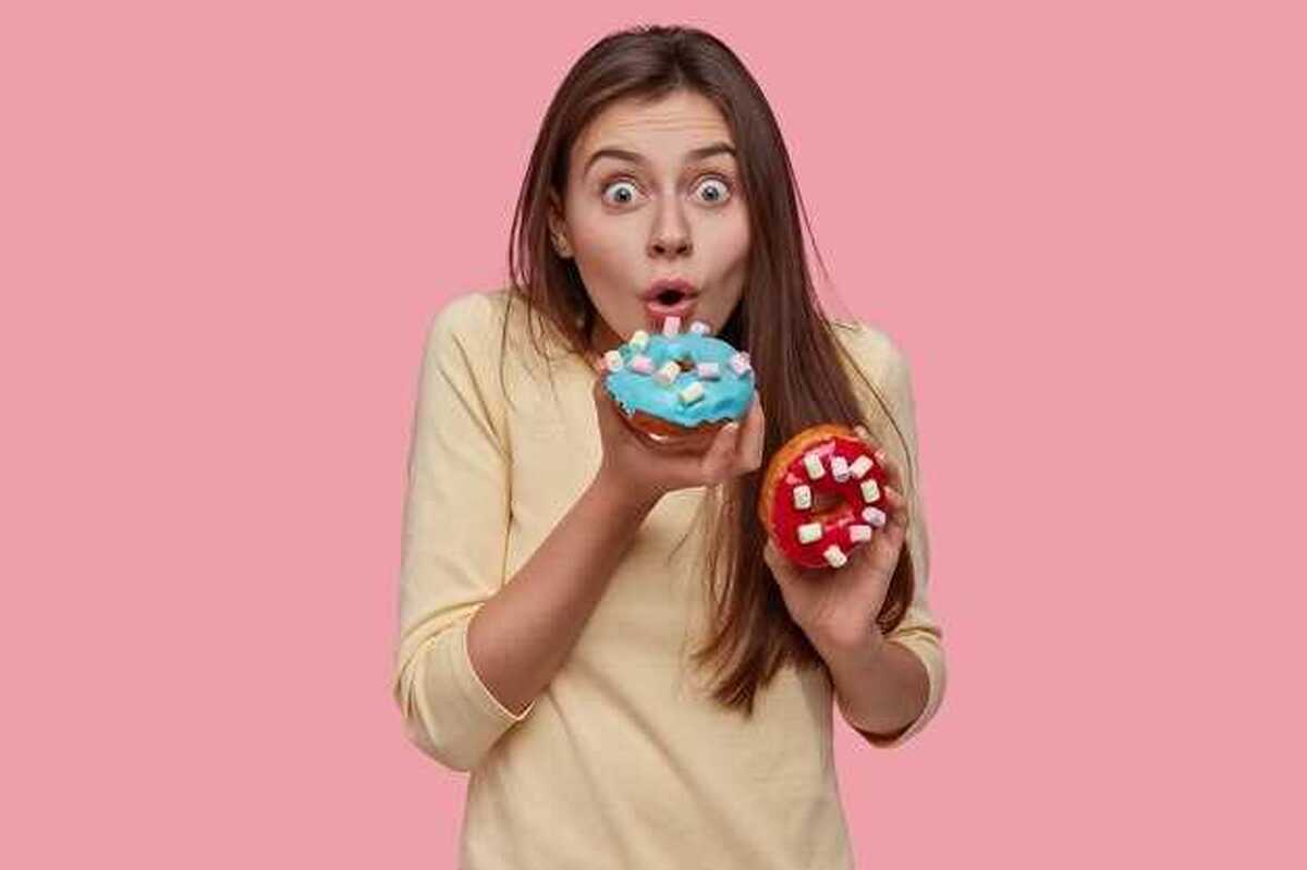 ۱۲ جایگزین سالم برای شیرینی‌های سنتی معرفی شدند