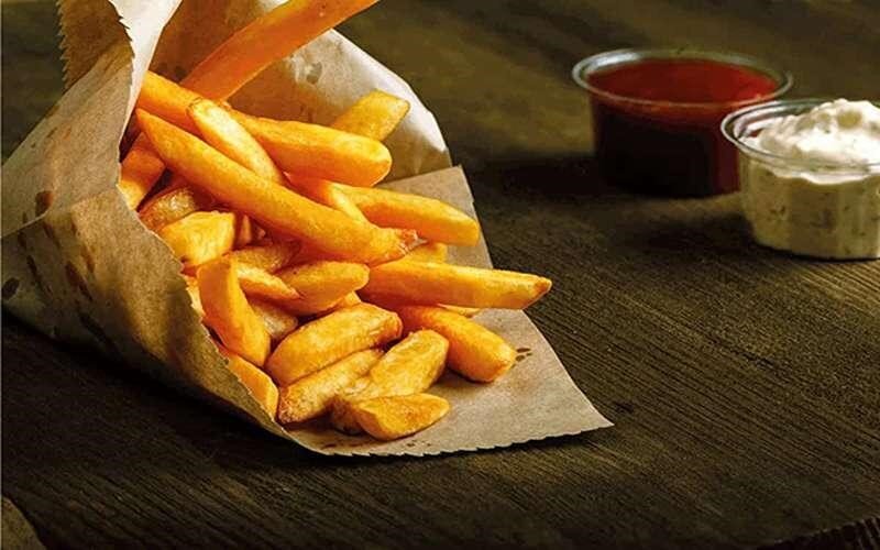 چگونه سیب‌زمینی سرخ‌کرده ترد و خوش طعم داشته باشیم؟