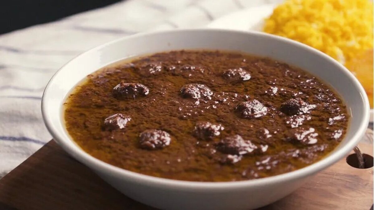 بهترین فوت و فن‌ها برای پخت خورشت فسنجان جا افتاده و ملس