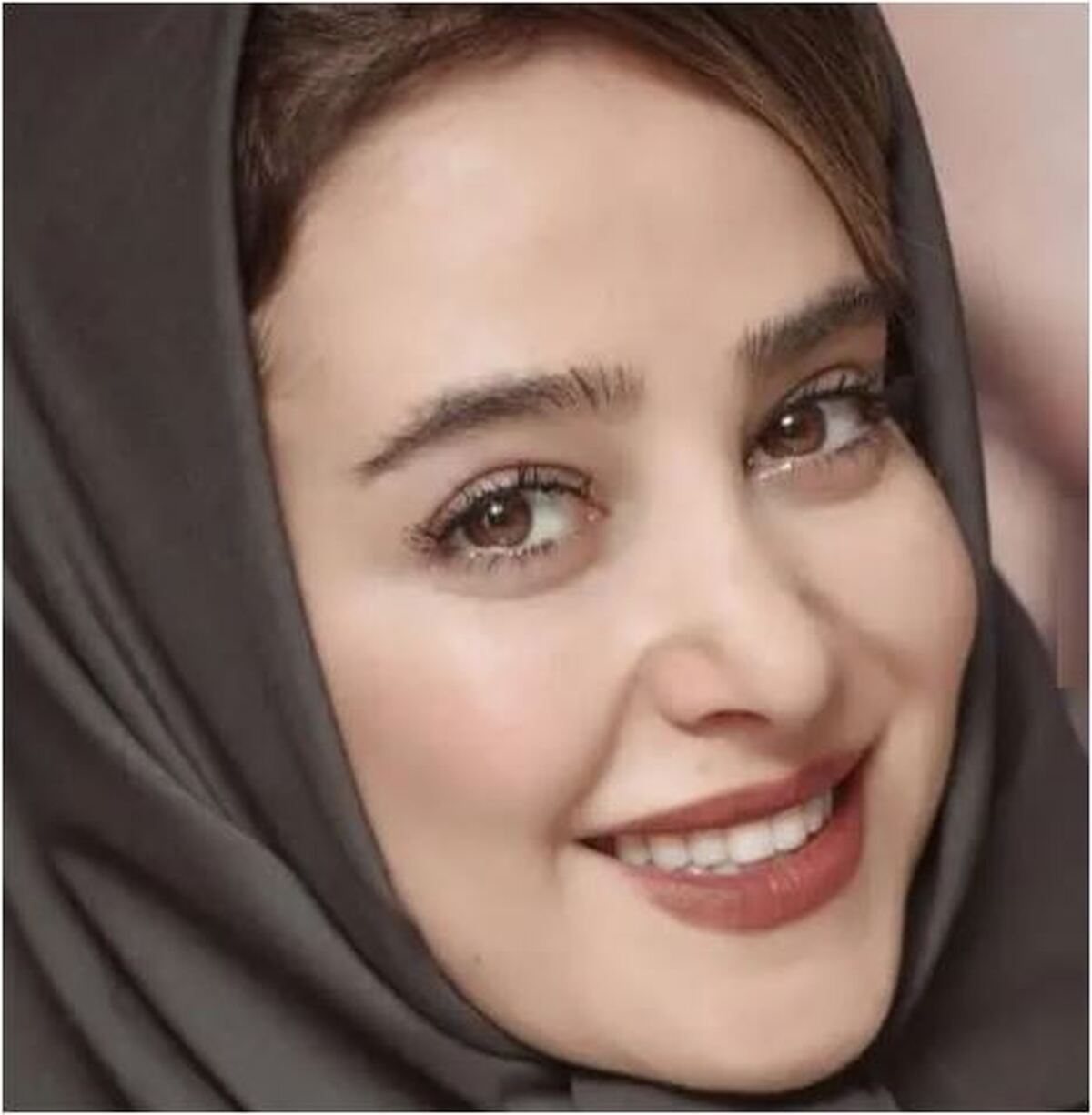 فیگور بامزه الناز حبیبی با استایل جدید محلی اش دیدن دارد! /چشم‌های سرمه کشیده اش را ببینید فقط..
