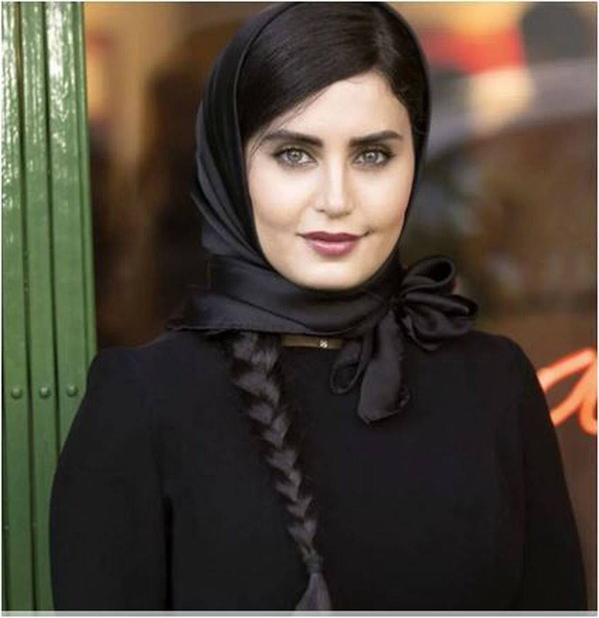 ادا بازی بامزه الناز شاکردوست کنار یک جغد را از دست ندهید! +عکس