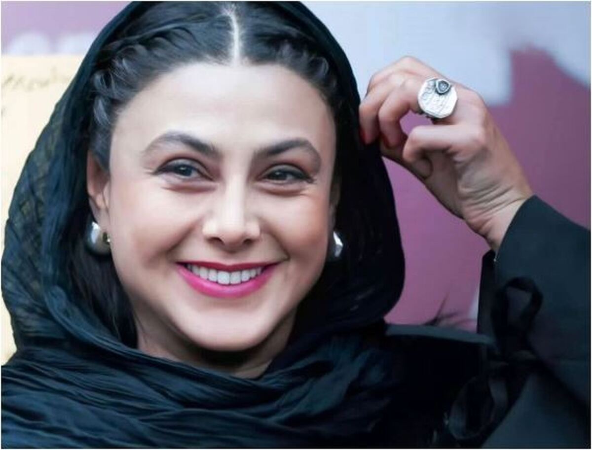 میکاپ و استایل جدید و فوق خاص آزاده صمدی در سواحل جنوب کشور دیدن دارد! +عکس
