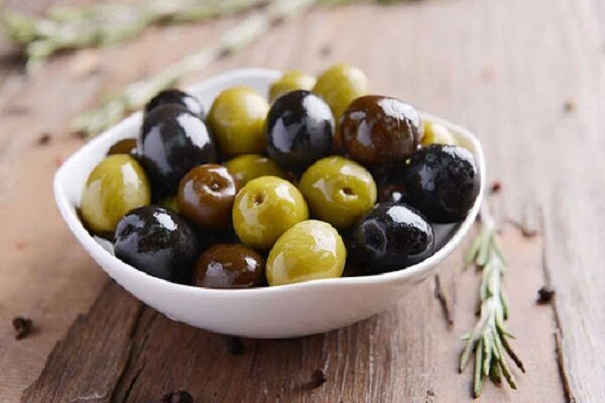 اگر نیاز به مصرف هسته زیتون دارید، بخوانید!