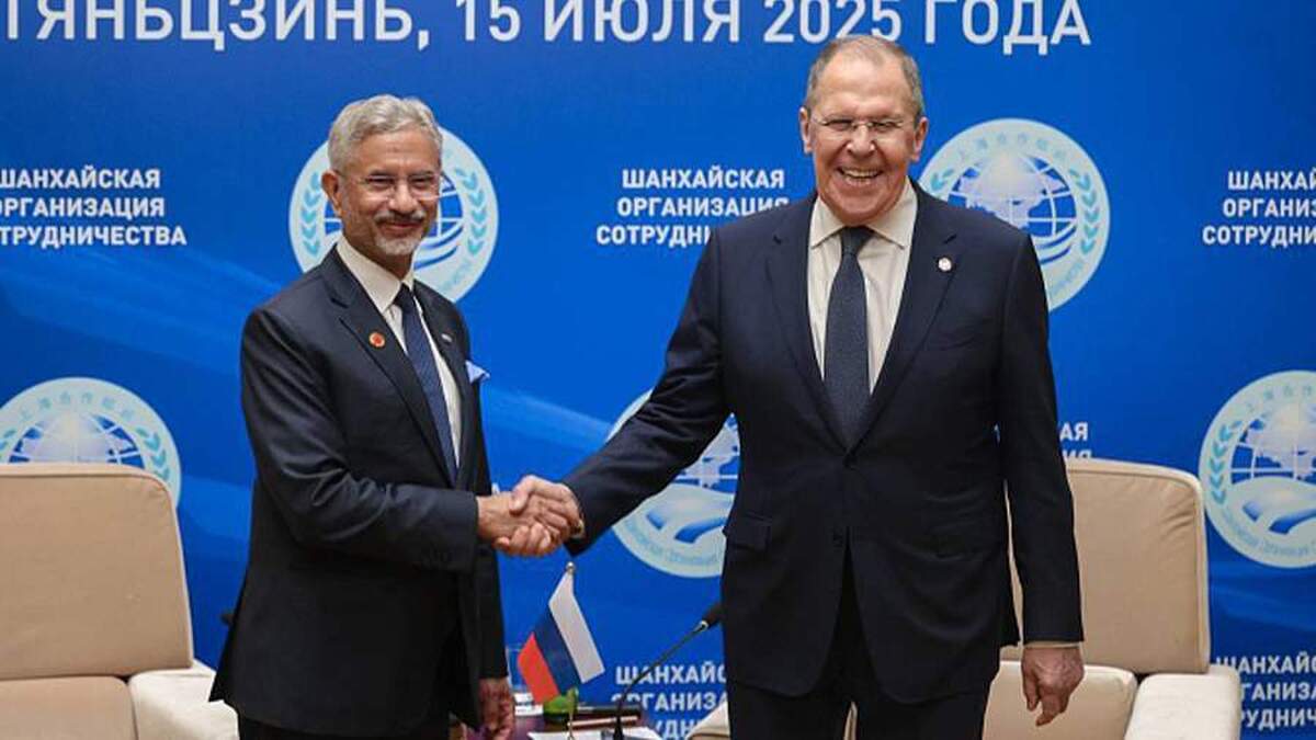 لاوروف بر تمایل خود برای تقویت همکاری استراتژیک با هند تأکید کرد