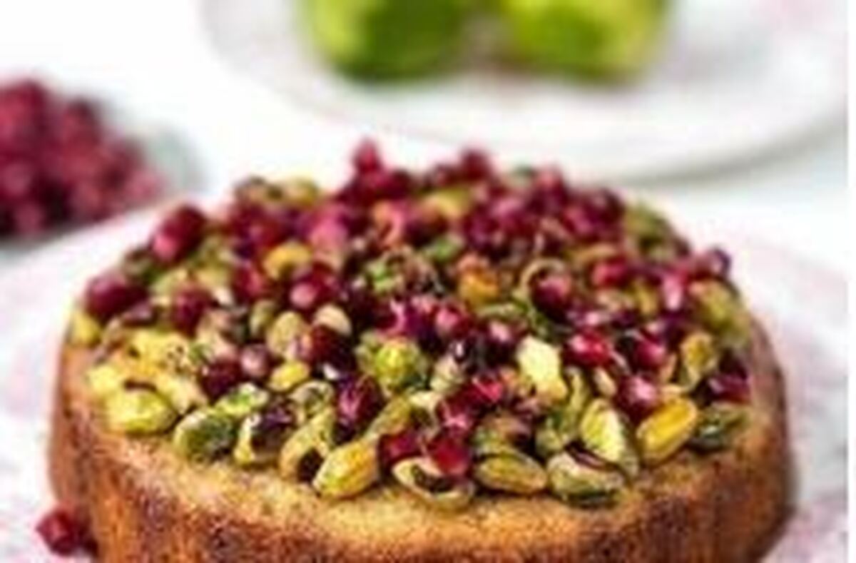 آموزش پخت کیک لاکچری  پسته آلمانی رااز دست ندهید