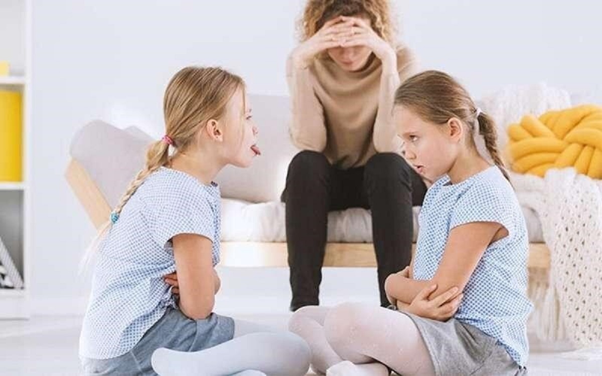 شناخت اشتباهات رایج والدین در تربیت فرزندان