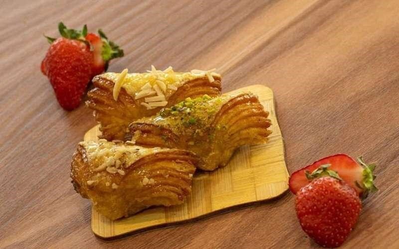 چه مدل شیرینی برای پذیرایی شب خواستگاری مناسب است؟