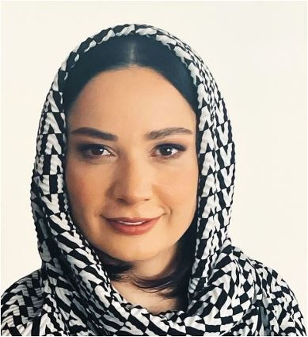 خانم بازیگر با انتشار این عکس همسرش را سوپرایز کرد/ملاحظه بفرمایید.