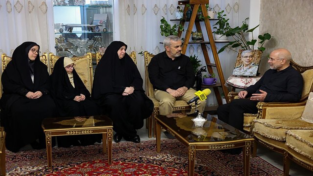 قالیباف: دفاع مقدس ۱۲ روزه ما را ۵۰ سال جلو انداخت