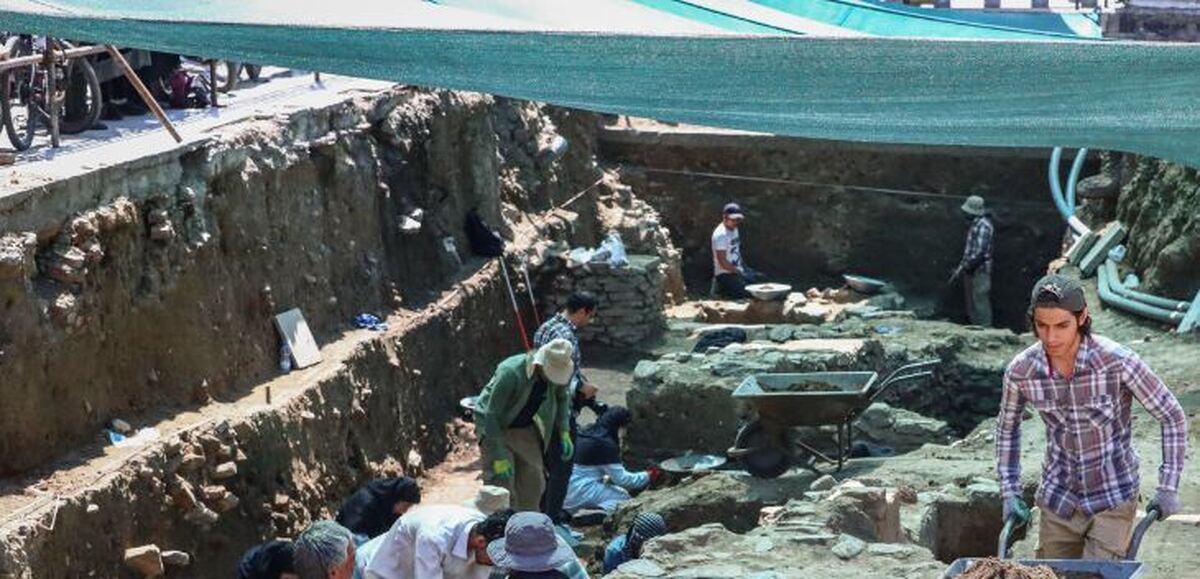 ساخت واحداث موزه باباطاهر عریان در همدان