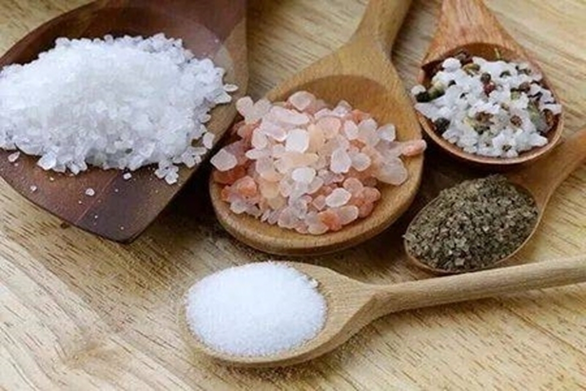هشدار برای مصرف نمک‌های سنتی و تصفیه‌نشده را جدی بگیرید!