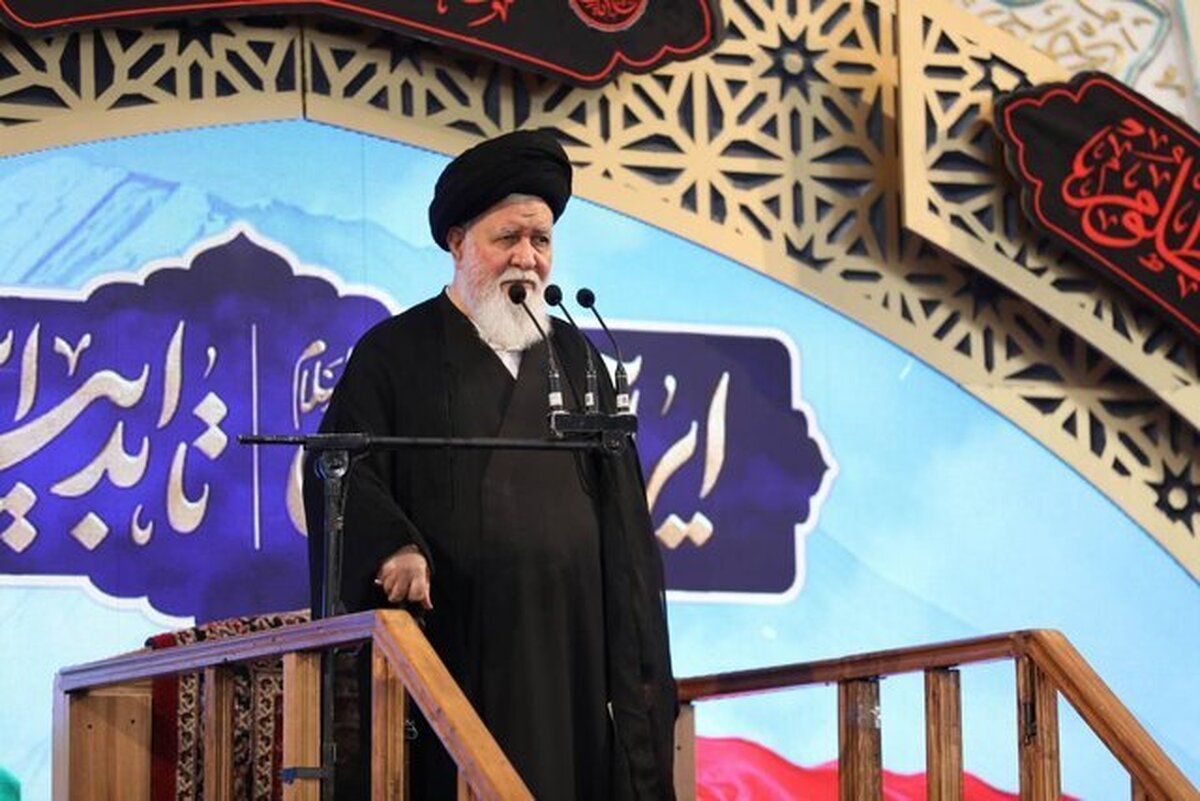 علم‌الهدی: فرمانده میدان باید عرصه دیپلماسی را نیز هدایت کند