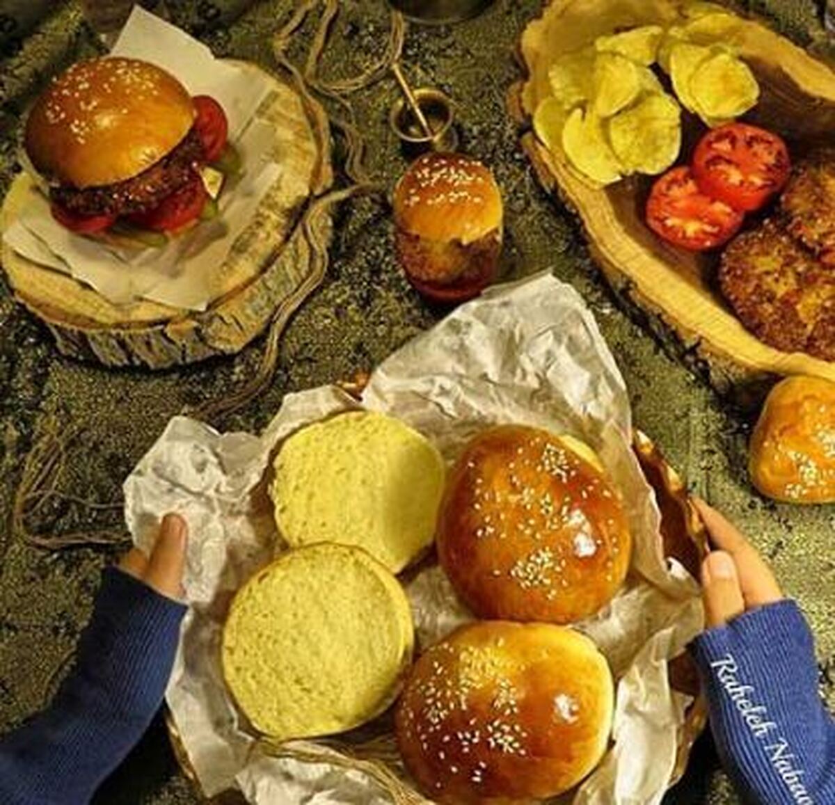 نان بریوش همبرگری به سبک مادربزرگ‌ها