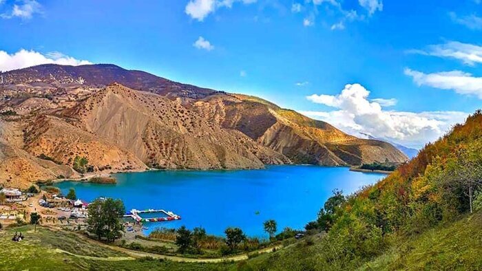 آشنایی با دریاچه‌های بکر ایران برای سفری آرامش بخش