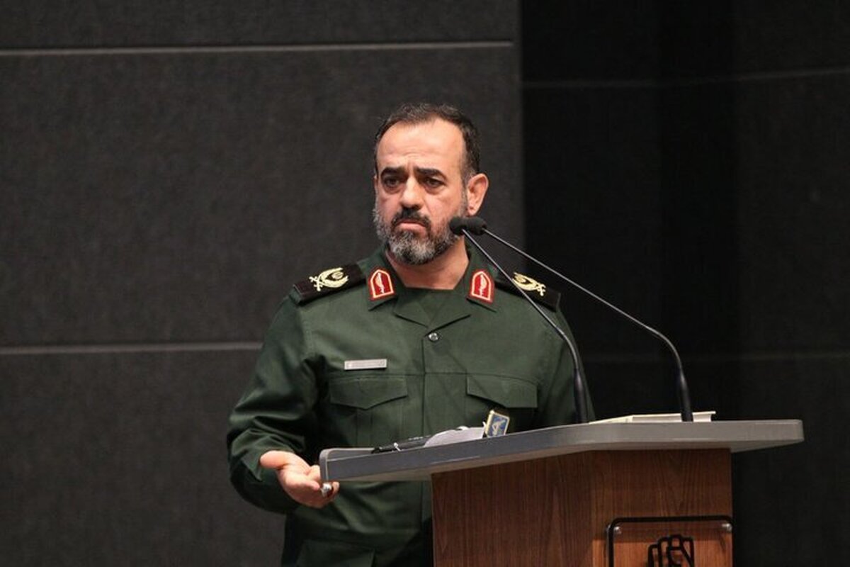 عقب نشینی در جبهه فرهنگی مقدمه تهاجم نظامی است