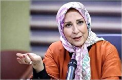 دکوراسیون خانه مرجانه گلچین با تابلو درخت سیب /خواهشا شما دیگه سیب نچین