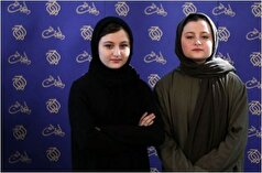 عکس یادگاری بازیگران در پشت صحنه سریال پایتخت.