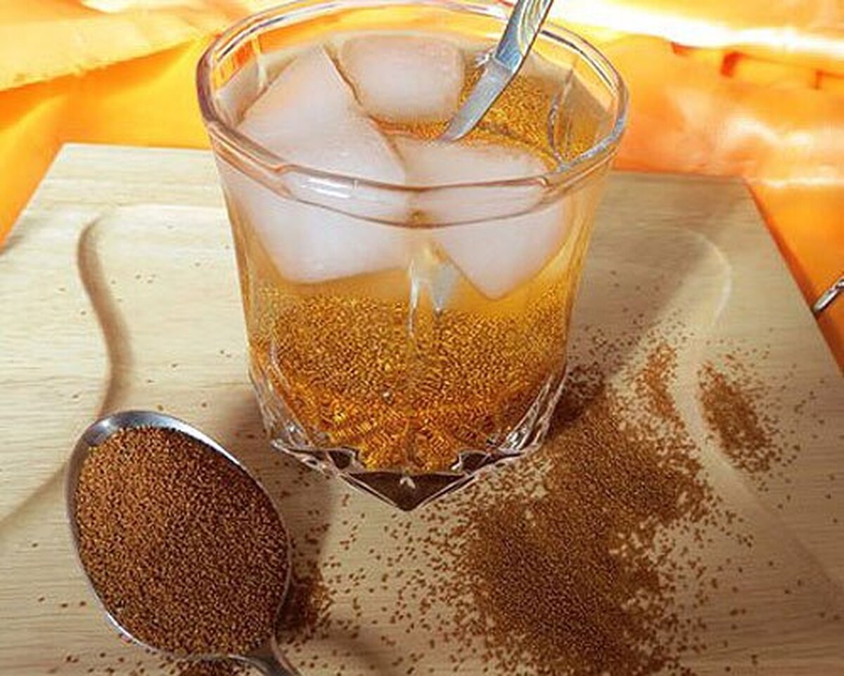 پیشگیری از جوش‌های پوستی با مصرف منظم خاکشیر!