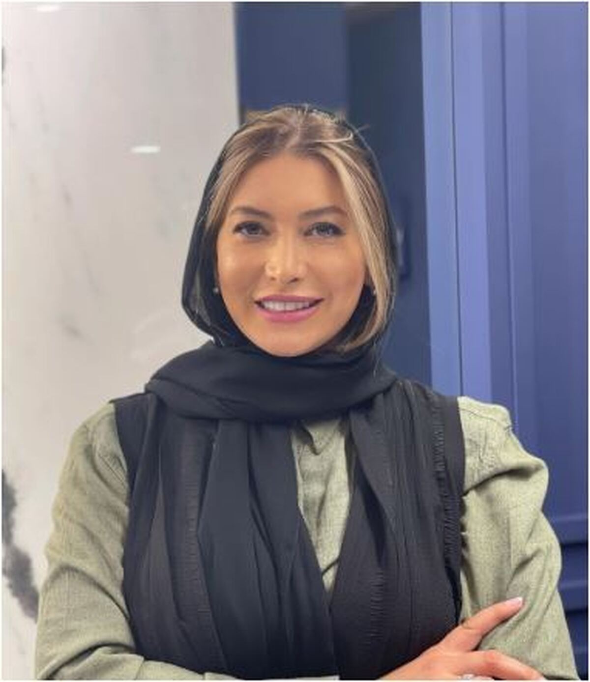 تبلیغ جدید فریبا نادری از کلینیک زیبایی خواهر پزشکش