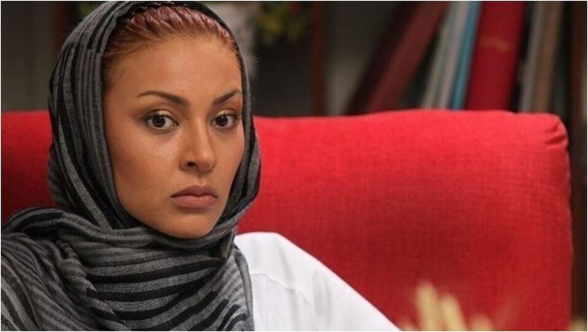 سلفی دونفره زیبا بروفه و پسر بانمکش در ماشین لاکچری و گران قیمت شان را از دست ندهید